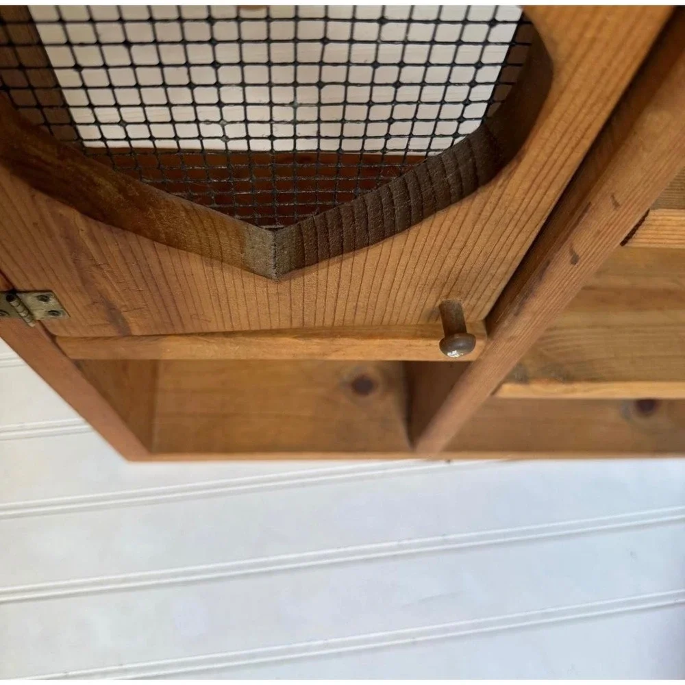 American Vintage handcrafted wooden